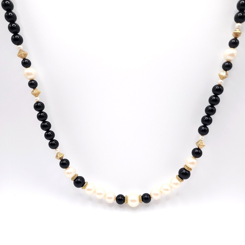 1928 Brand Beaded Necklace Women's Gold Tone Black Pearl 18 in Elegant Jewelry